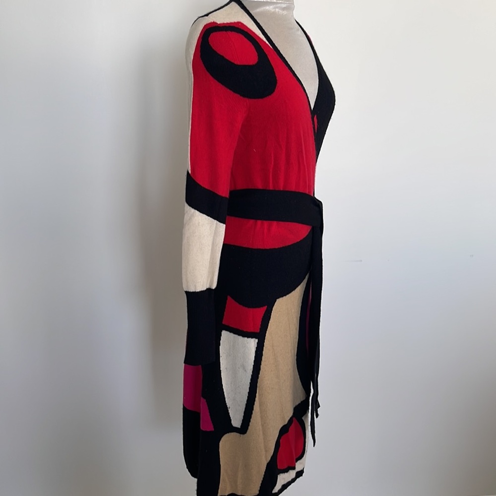 Diane Von Furstenberg 100% cashmere dress size M all stretch fits size 4-8 - Picture 3 of 5